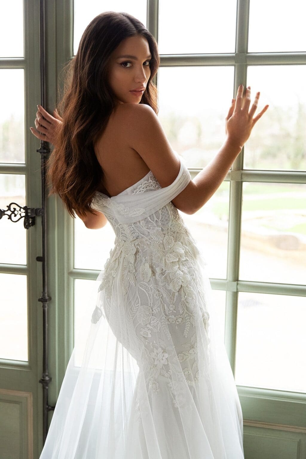 ELEGANCE - Image 2